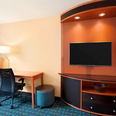 Fairfield Inn & Suites Lansing West Delta Center Township Exteriér fotografie